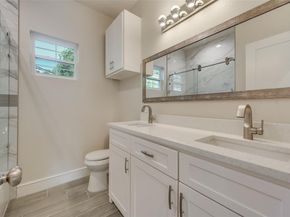 3602  Manana Drive , Dallas Texas 75220