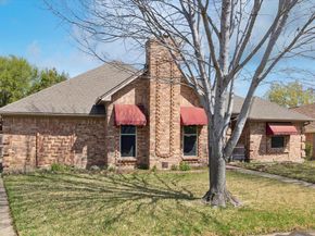 524  Highland Park Drive , Hurst Texas 76054