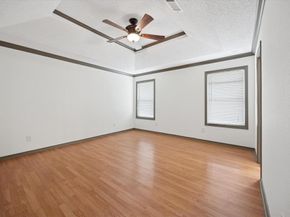 524  Highland Park Drive , Hurst Texas 76054