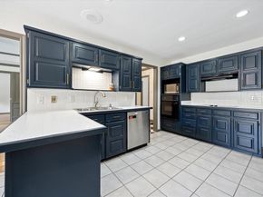 524  Highland Park Drive , Hurst Texas 76054
