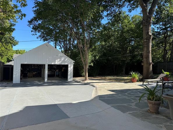 6867  Gaston Avenue , Dallas Texas 75214