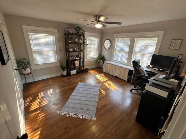 6867  Gaston Avenue , Dallas Texas 75214