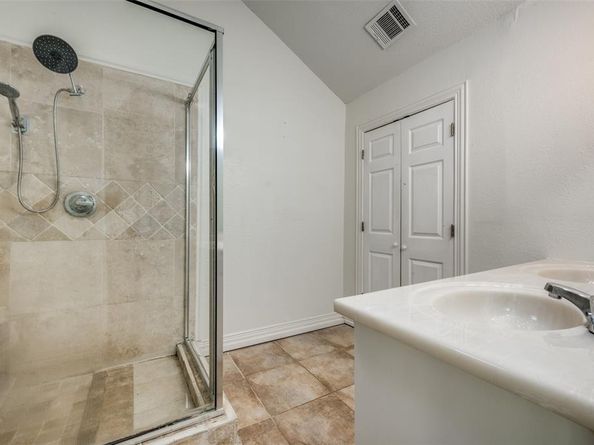 2005  Azalea Street , Denton Texas 76205