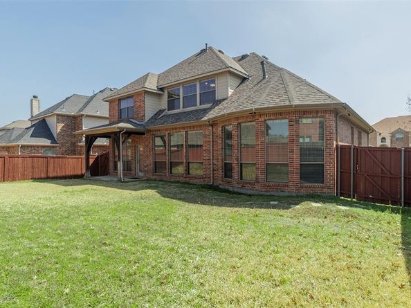 3036  Larreta  , Grand Prairie Texas 75054