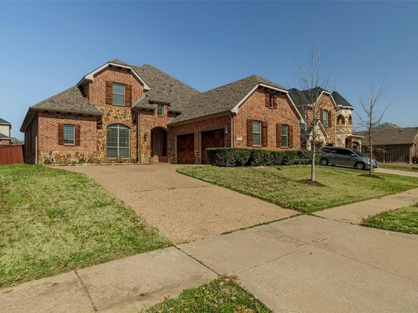 3036  Larreta  , Grand Prairie Texas 75054