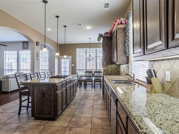 3036  Larreta  , Grand Prairie Texas 75054