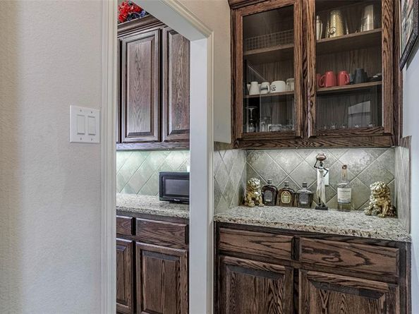 3036  Larreta  , Grand Prairie Texas 75054