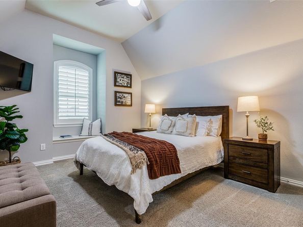 4011  Hollywood Park Court , Celina Texas 75009