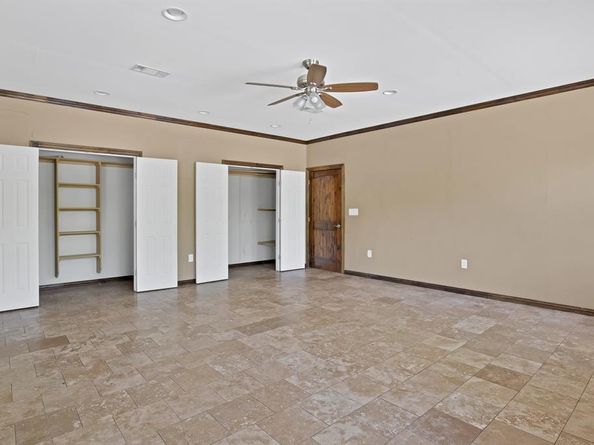 1919  Muncie Avenue , Dallas Texas 75212