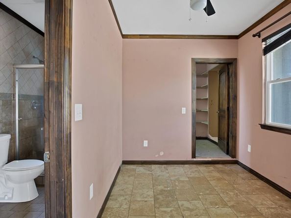 1919  Muncie Avenue , Dallas Texas 75212