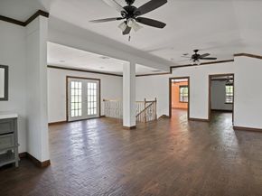 1919  Muncie Avenue , Dallas Texas 75212