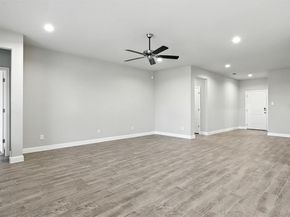 205  SYDNEY Lane , Mansfield Texas 76063