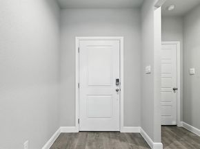 205  SYDNEY Lane , Mansfield Texas 76063