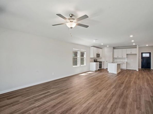 2216  Zephyr Drive , Princeton Texas 75407