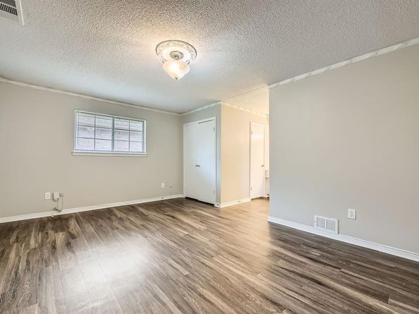 2809  Pinehurst Drive , Plano Texas 75075