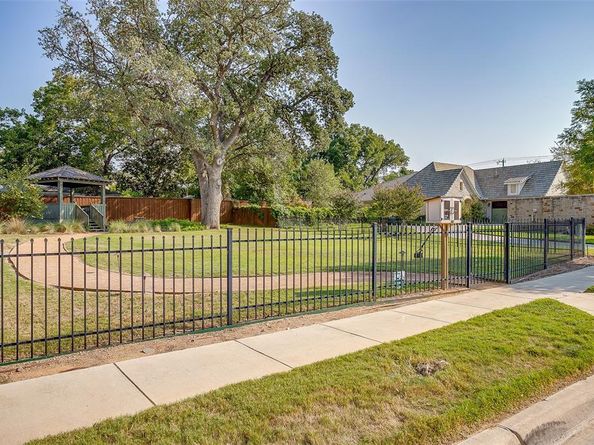 5220  Scott Road , Fort Worth Texas 76114