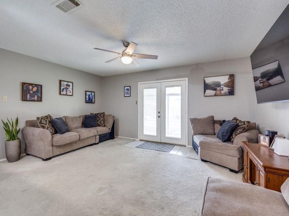 5612  Macrae Street , Haltom City Texas 76148