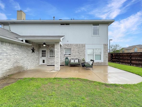 1501  High Country Lane , Allen Texas 75002