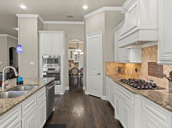 1120  Circle J Trail 