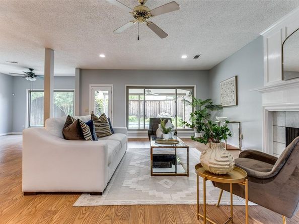 2701  Roper Drive , Plano Texas 75025