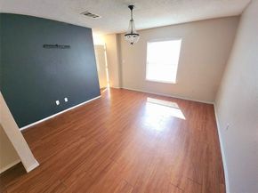 301  Ensenada Plaza , Dallas Texas 75211
