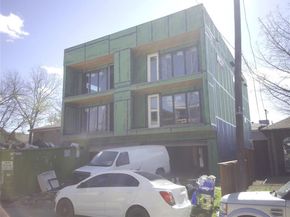 1515  HOLLY Avenue , Dallas Texas 75204