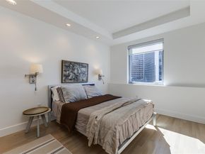 1505  Elm Street  1004, Dallas Texas 75201