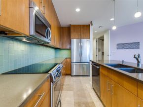 1505  Elm Street  1004, Dallas Texas 75201
