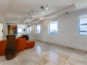1505  Elm Street  1004, Dallas Texas 75201