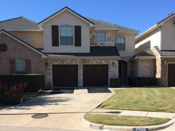 2505  Fountain Cove , Carrollton Texas 75006