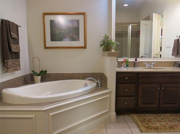 2505  Fountain Cove , Carrollton Texas 75006