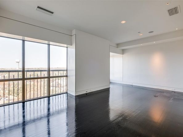 4242  Lomo Alto Drive  N90, Highland Park Texas 75219