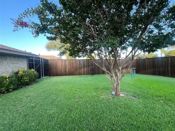 1002 E Spring Valley Road , Richardson Texas 75081