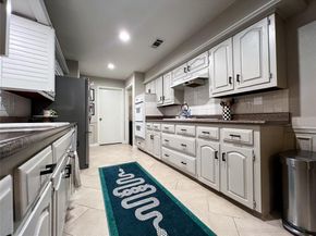 1002 E Spring Valley Road , Richardson Texas 75081