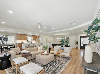 7620  La Risa Drive 