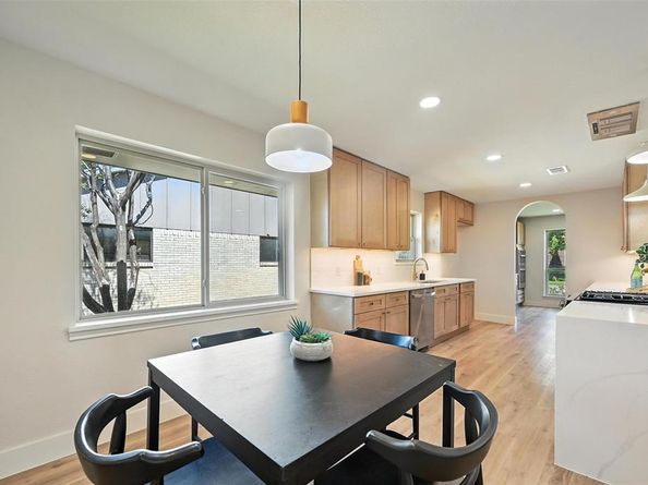 7620  La Risa Drive , Dallas Texas 75248