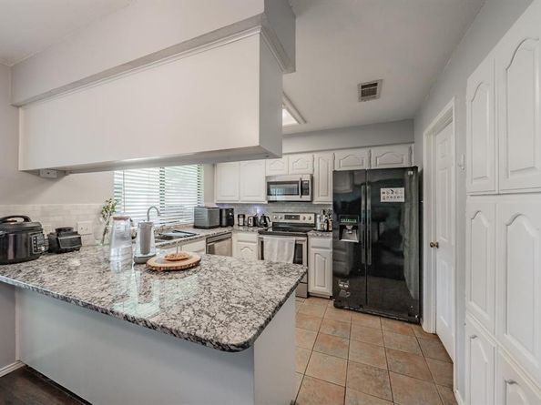 3936  Hemlock Street , Fort Worth Texas 76137