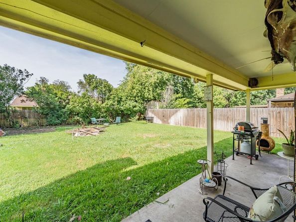 3936  Hemlock Street , Fort Worth Texas 76137
