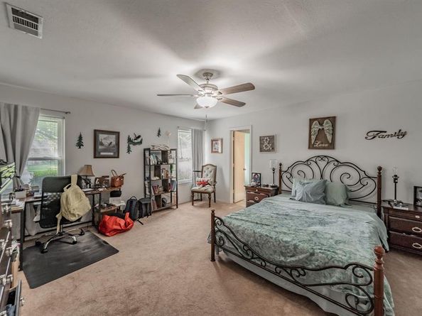 3936  Hemlock Street , Fort Worth Texas 76137