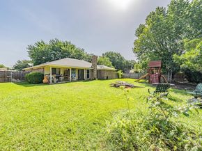 3936  Hemlock Street , Fort Worth Texas 76137