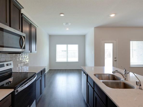 535  Overlook Drive , Royse City Texas 75189
