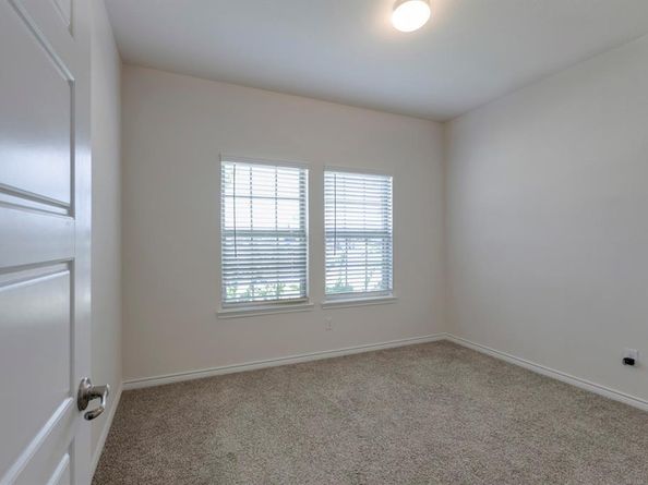 535  Overlook Drive , Royse City Texas 75189