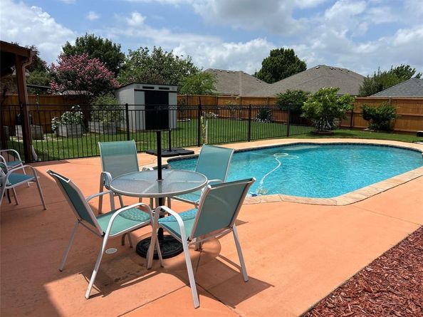 10801  Saint Annes Drive , Rowlett Texas 75089