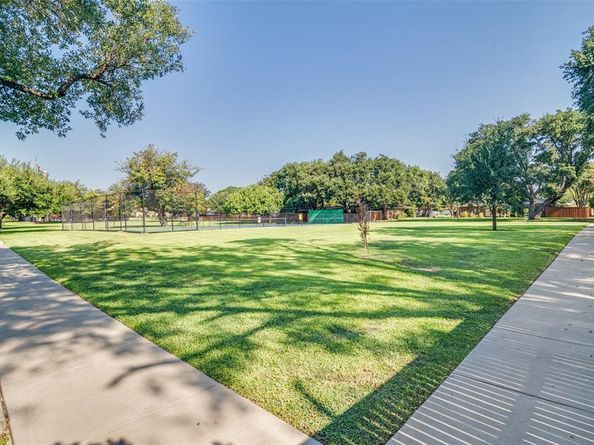 15644  Terrace Lawn Circle , Dallas Texas 75248