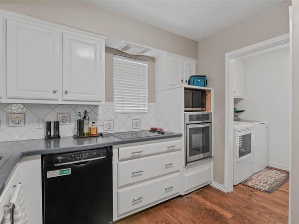2719 N Surrey Drive , Carrollton Texas 75006