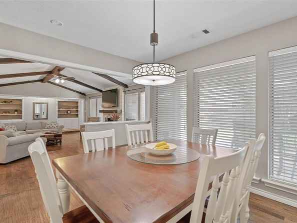 2719 N Surrey Drive , Carrollton Texas 75006