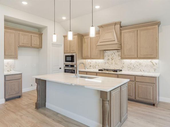 13124  Yellowstone Way , Providence Village Texas 76227