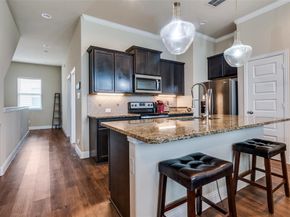 1936  Chieftain Lane , Arlington Texas 76010