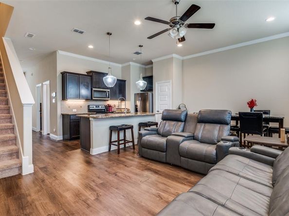 1936  Chieftain Lane , Arlington Texas 76010