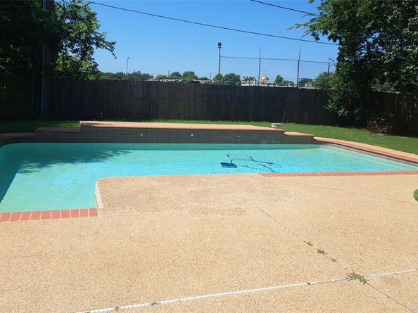 4505  Yellowleaf Drive , Fort Worth Texas 76133